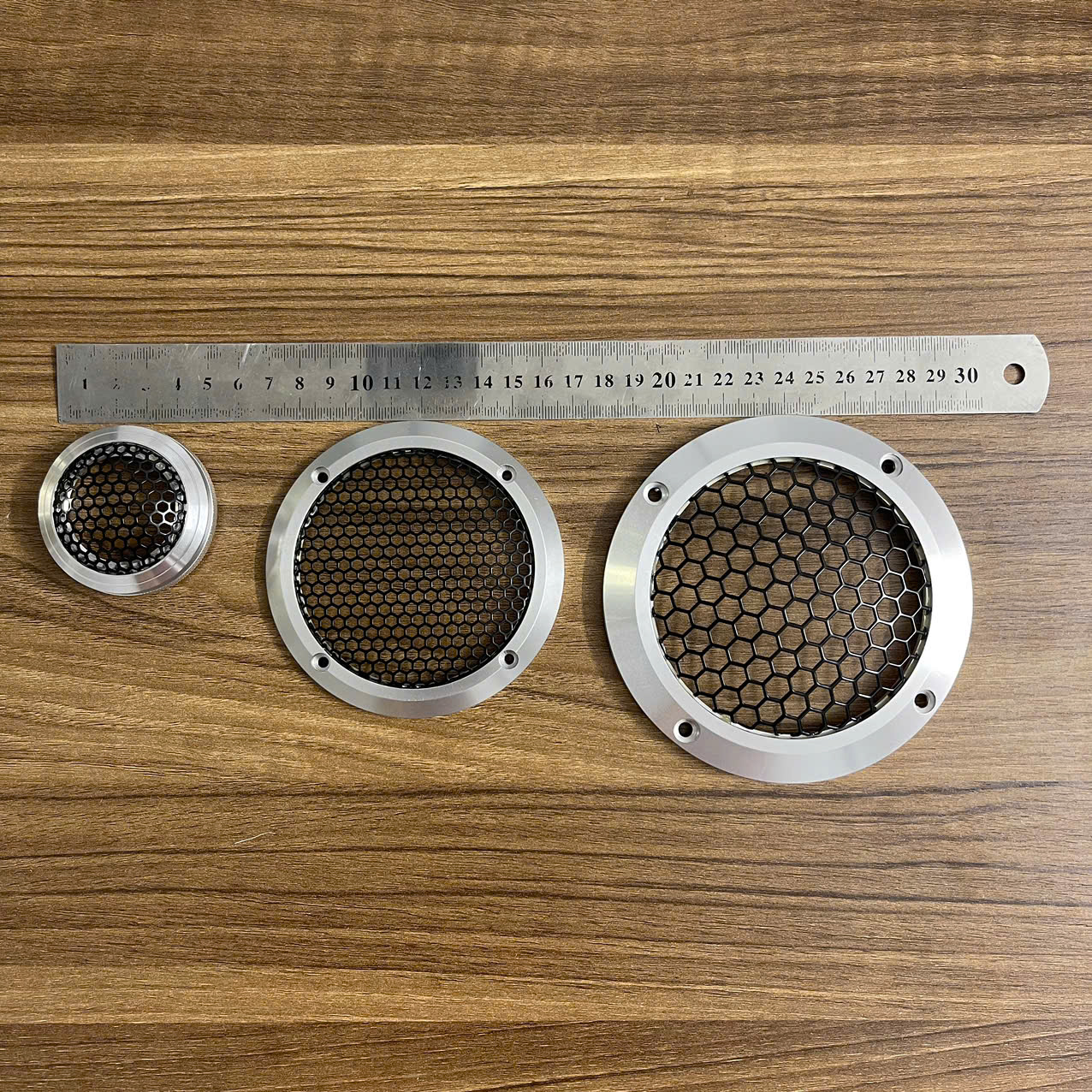 Màng Loa 3way, mid, treble (Ê Căng Loa) 1.5 Inch, 3.5 Inch và 4 Inch chất liệu nhôm ánh kim màng sơn tĩnh điện
