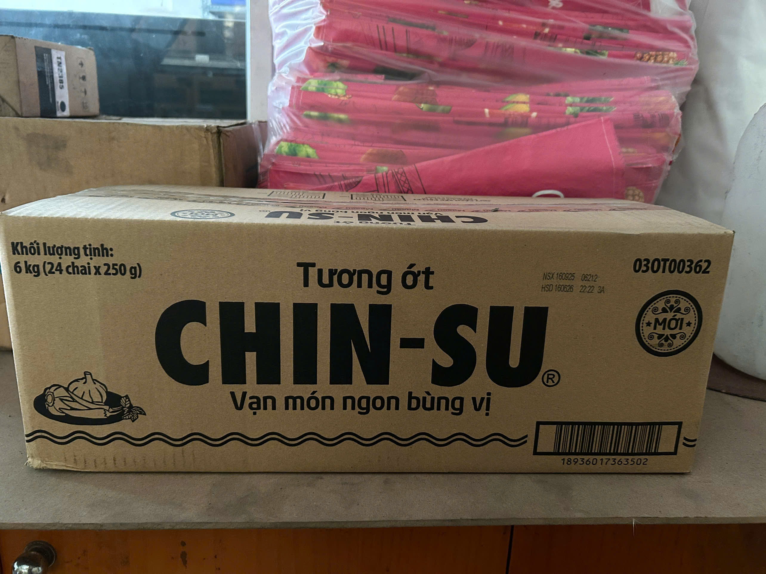 Thùng tương ớt Chin-su 250g x 24 chai