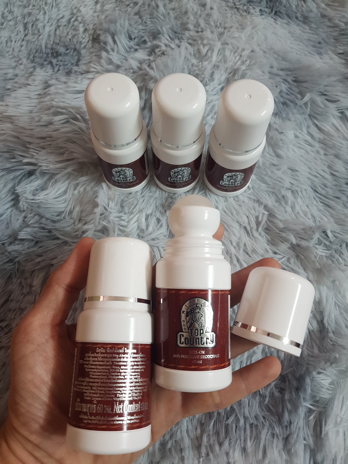 Lăn khử mùi ngựa top country thái lan 60ml