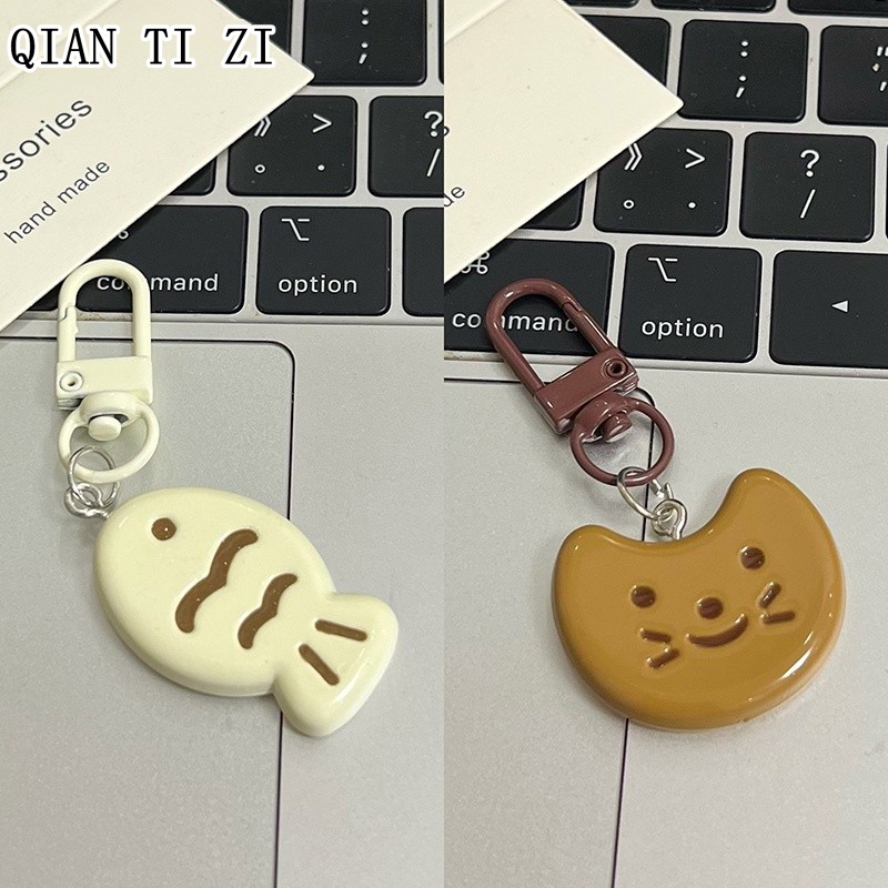 QIAN TI ZI [CLS2404B 30K off 99K Order] หมุดลูกแมวม้วนน่ารัก ราคา 9 บาท*ส่งฟรี