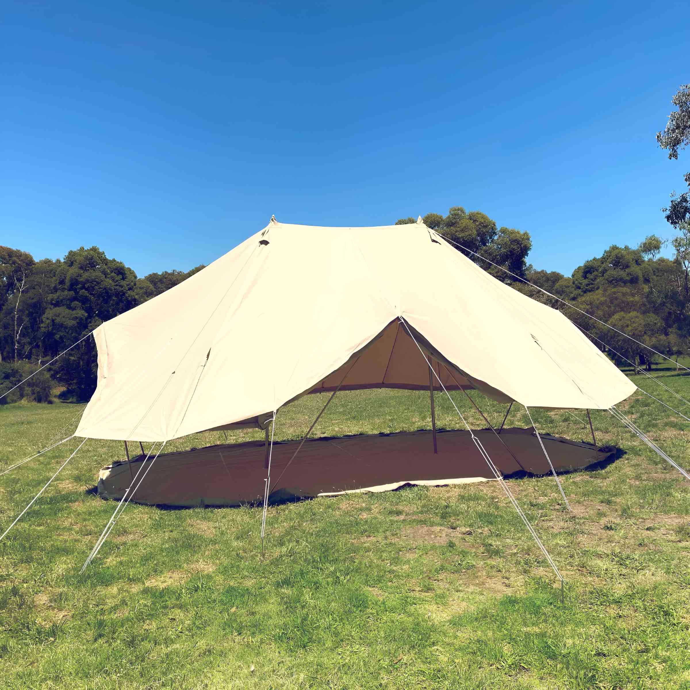 Flysheet Emperor Tent ฟรายชีทเต็นท์กระโจมจักรพรรดิ ผ้าคลุมบังแดด กันฝน ช่วยให้เต็นท์ อายุยาวนานขึ้น ขนาด 4x6 เมตร ราคา 22,800 บาท*ส่งฟรี