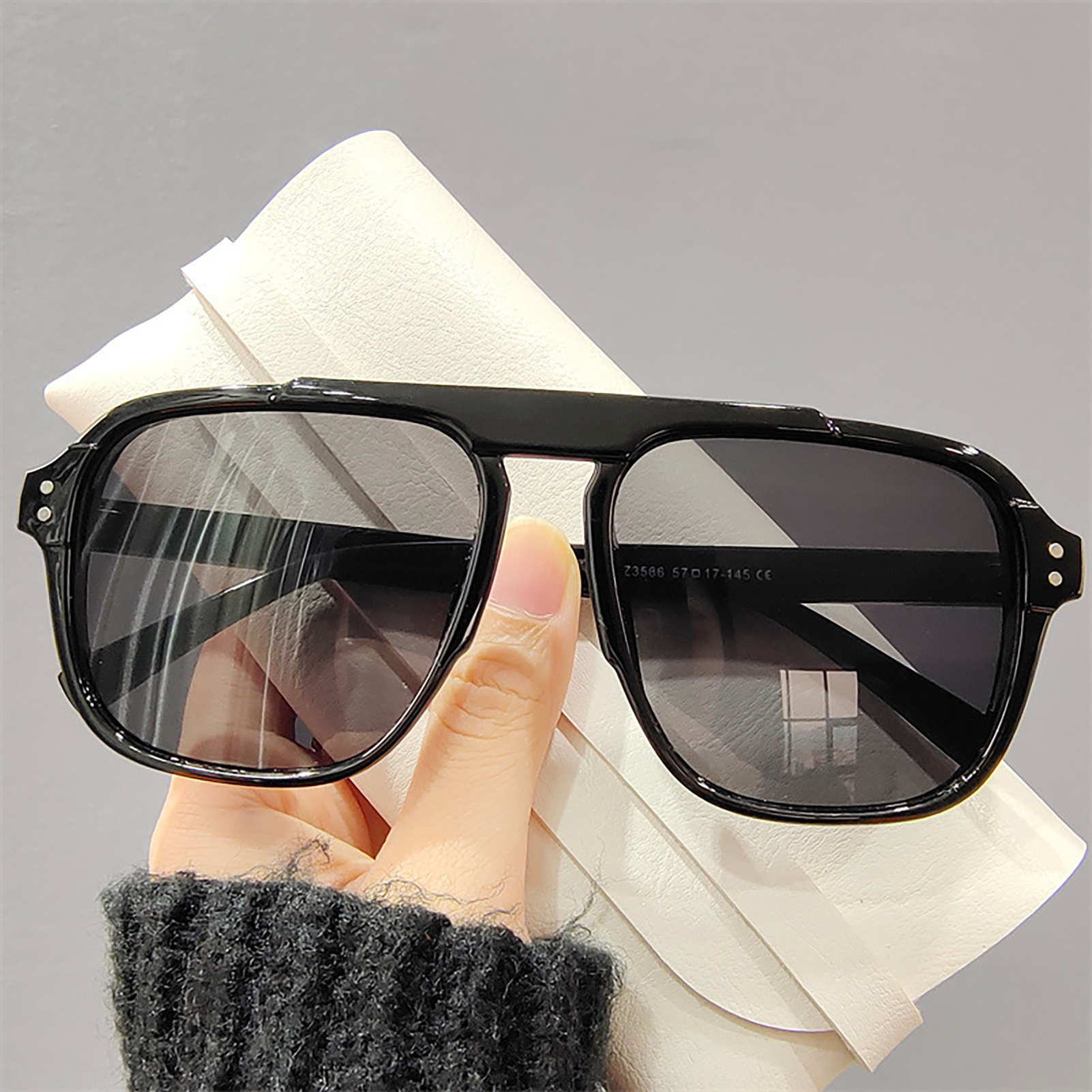 Lmall Strong Sunlight Protection Sunglasses Transparent Frame Yellow/Red Lens Sunglasses for Holiday Travel Beach VacationLmall Strong Sunlight Protection Sunglasses Transparent Frame Yellow/Red Lens Sunglasses for Holiday Travel Beach Vacation LM-MY