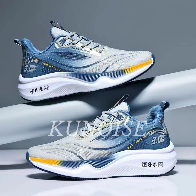 KUNOISE Men's shoes, sports running shoes, shuttle shoes, new trendy fashion casual and lightweight sports running shoes, soft-soled fashion men's shoes ราคา 185 บาท*ส่งฟรี