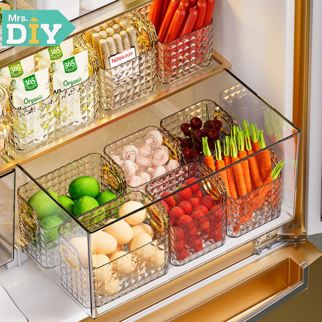 Mrs.DIY กล่องเก็บของจัดระเบียบ กล่องใสใส่เครื่องเขียน ใส่เครื่องสำอางค์ วางในห้องน้ำ แยกและจัดเก็บของใช้ในครัว ผักและผลไม้คัด ใส่ประตูด้านข้างตู้เย็น ราคา 25 บาท*ส่งฟรี