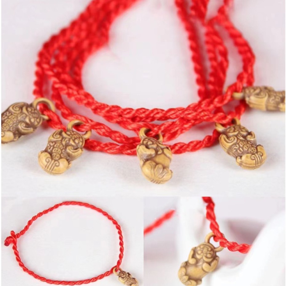 Corinna Red String Pendant Bracelet - Best Gift