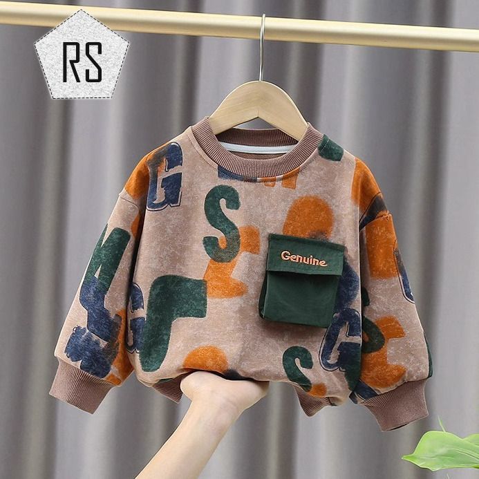 REALSELF เสื้อผ้าเด็กผู้ชาย ชุดเด็กผู้ชายเท่ๆ พิมพ์ตัวอักษรหล่อ เสื้อแขนยาวสำหรับเด็กชายฤดูใบไม้ร่วงผ้าฝ้ายหล่อเวอร์ชั่นเกาหลี2488 ราคา  190 บาท*ส่งฟรี