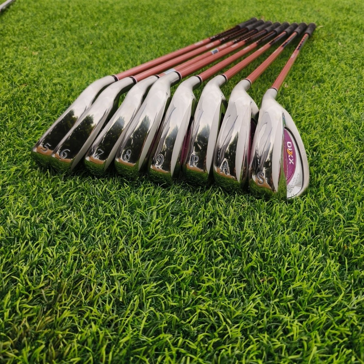 XXIO MP1300 New Womens Golf Clubs Golf Irons Set 5-9 A S P 8 Pcs Clubs Irons L Flex Graphite Shaft and Headcover · v10