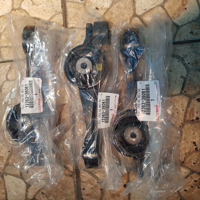 Engine Mounting Kanan atas Lexus RX270 RX350 RX450H 12363-36061 ORI Harga 1,540,000 rupiah*Gratis Ongkir