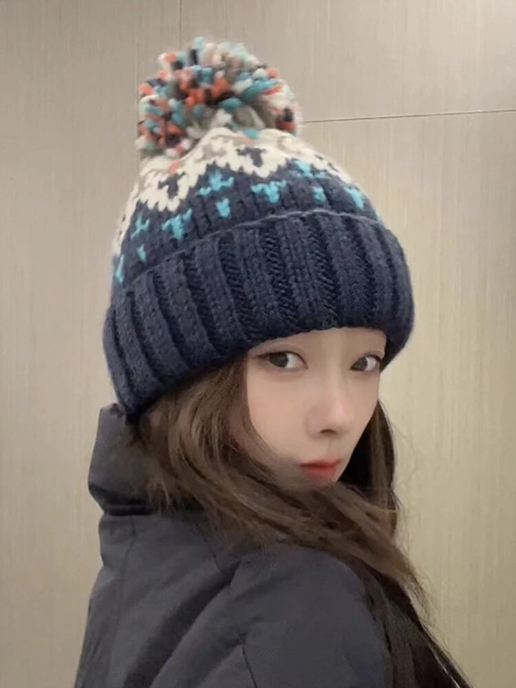 อุ่น หมวกถัก ขนสัตว์ ผู้หญิง ฤดูใบไม้ร่วง ฤดูหนาว ป้องกันหู น่ารัก หมวกบอล หลากหลาย หวาน สไตล์ สตรีทแวร์ วัสดุเลือน ราคา 176 บาท*ส่งฟรี