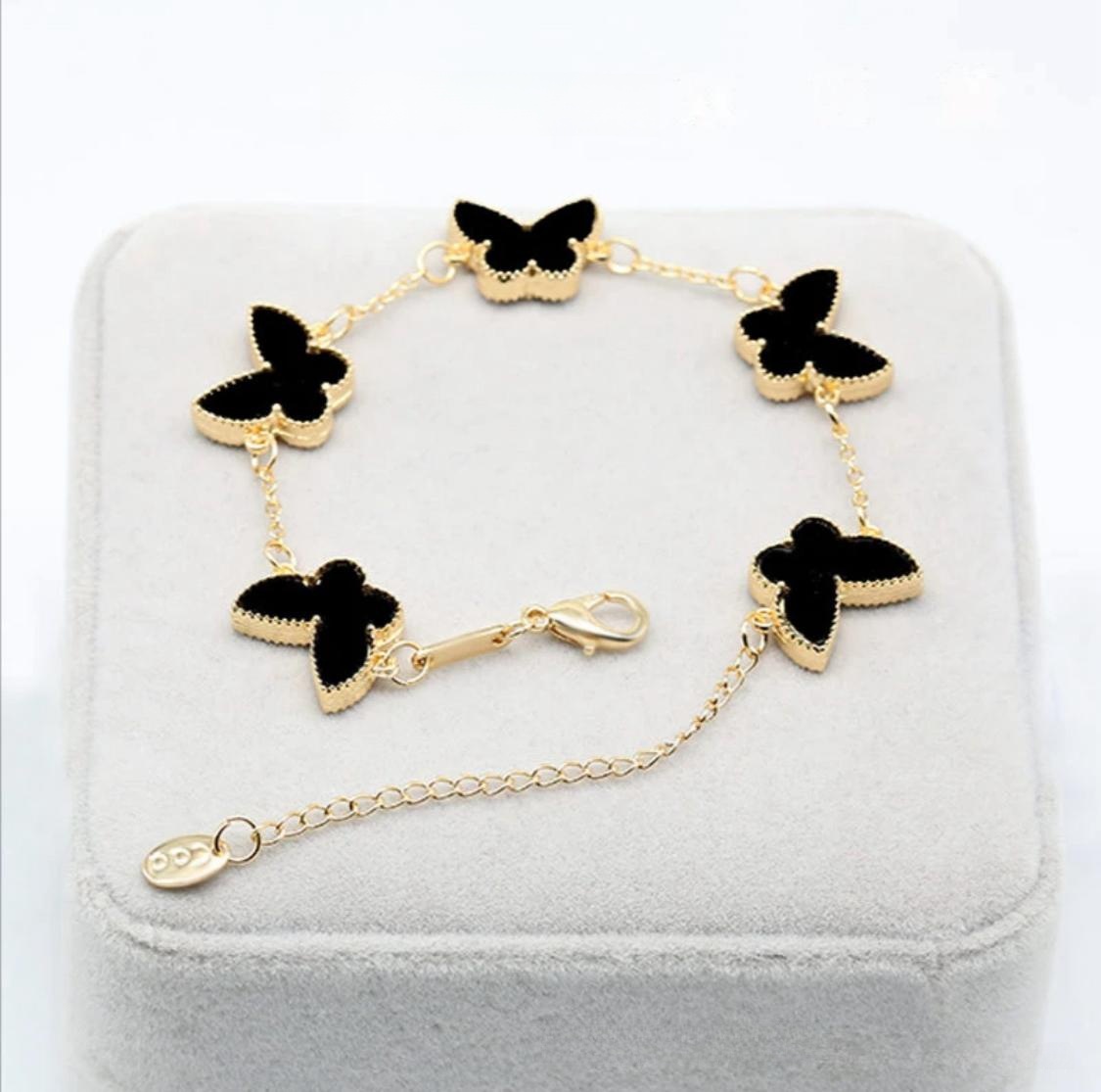 "Fly in Style: Butterfly Charm Bracelet - Aesthetic Jewelry Trend 2024"