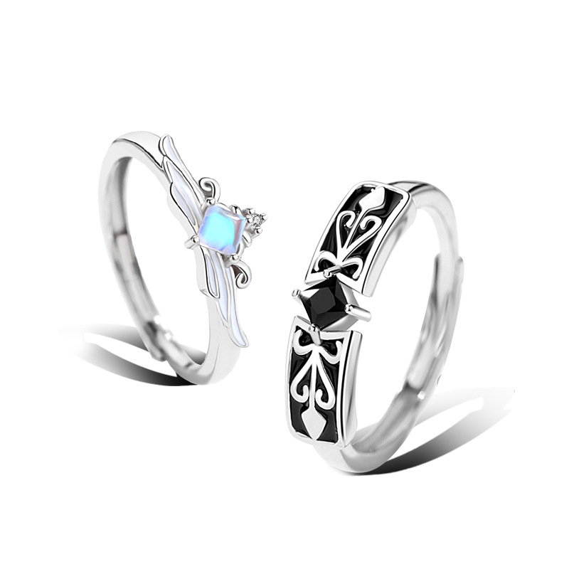 Original Design Princess Knight Couple Ring Glass Pair Ring Cold Enamel Pair Crown Long Distance Love Ring ราคา 969 บาท*ส่งฟรี