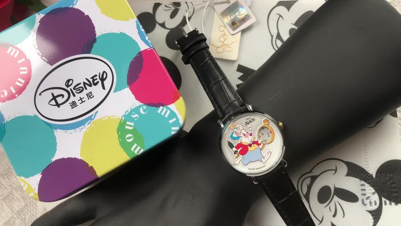 Disney Gift Alice Sleepwalking Wonderland Mr. White Rabbit 2023 Rabbit Year  No Point Watch Student Waterproof Relogio Feminino