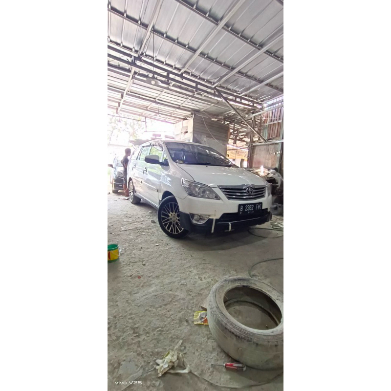 (COD) bodykit toyota kijang innova luxury 2012 2013 2014 2015 Presisi Grade A Product Harga 1,430,000 rupiah*Gratis Ongkir