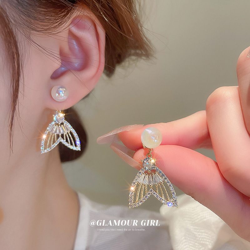 Bông tai nữ kiểu cute Hoa tai nữ hàn quốc