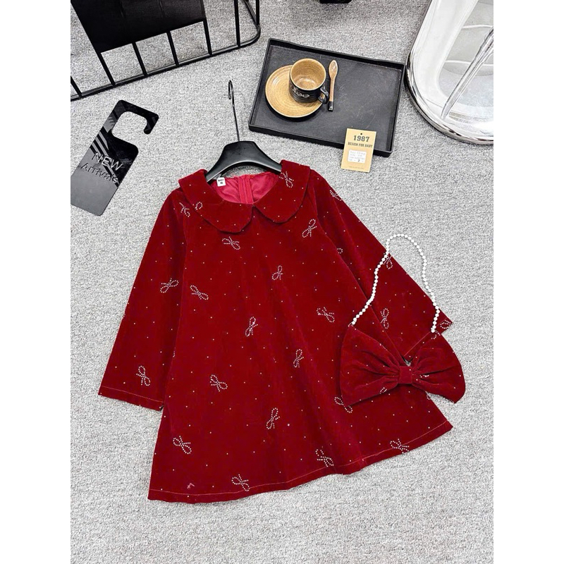 Váy đầm đỏ bé gái N30 Váy nhung đỏ đô hình nơ tặng kèm nơ đeo chéo cho bé gái mặc noel giáng sinh tế