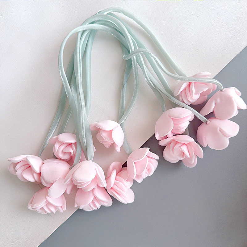 Handmade Embroidery Crochet Patches High Quality Lily Flower Decoration Decorative Sew-On Patch For Clothing Hair Accessories Bags