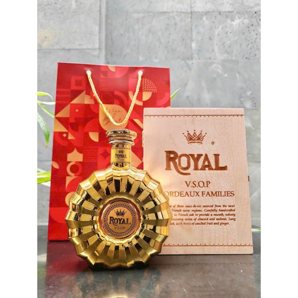 Rượu Brandy Royal VSOP Topaz nhập khẩu hính hãng