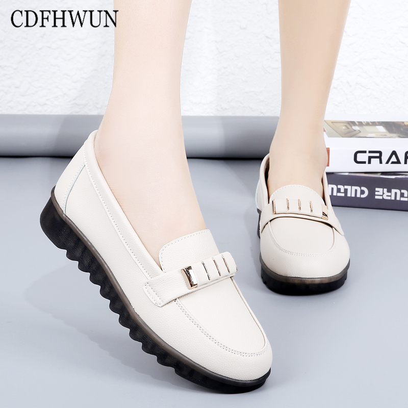 CDFHWUN Loafers for Women Summer Breathable Hollow Loafers Leather Casual