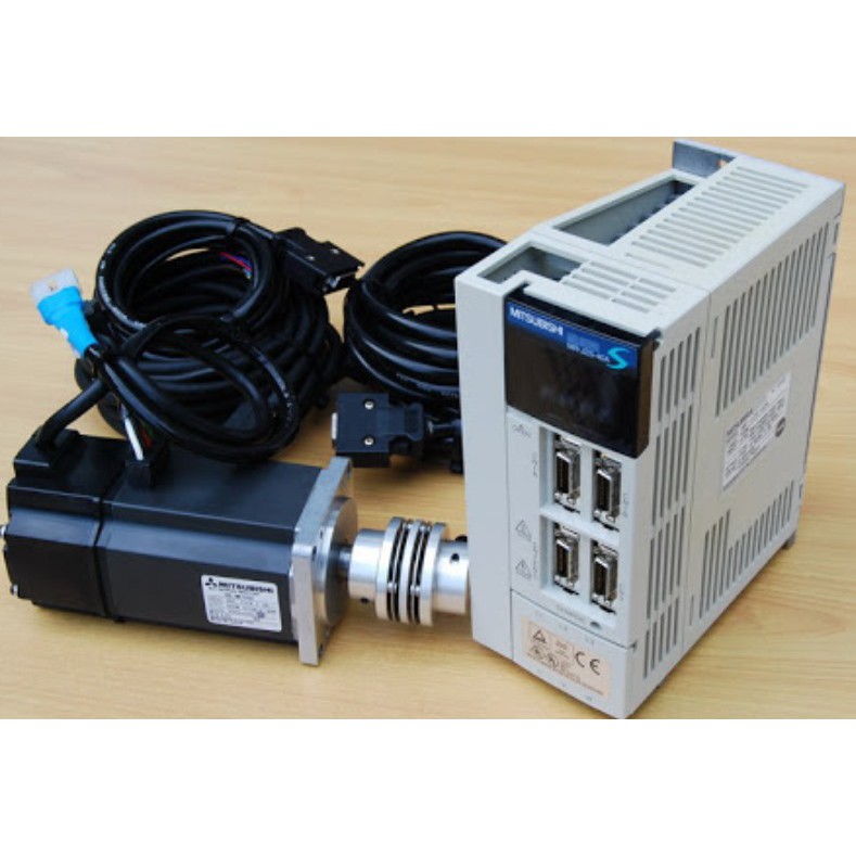 Servo +Motor Mitsubishi Mr-J2S 10A,20A,40A,70A