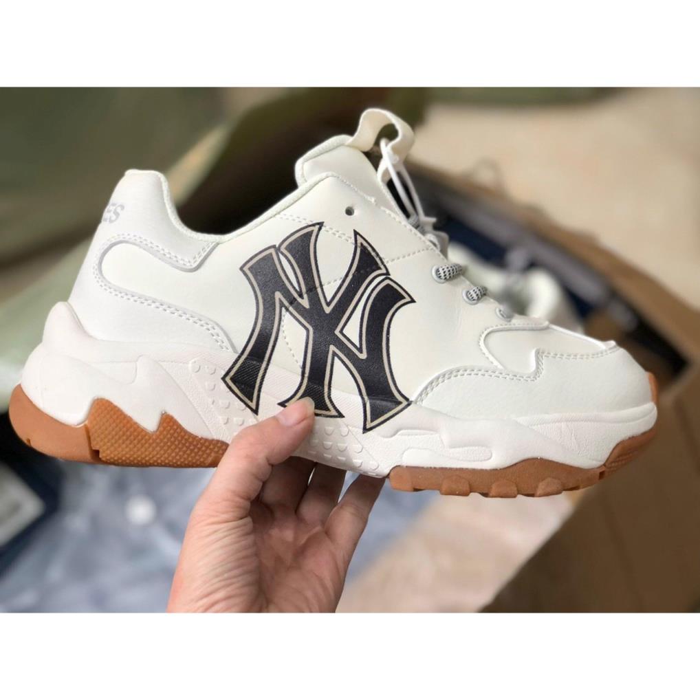 Giày sneaker mlb NY đen, Giày thể thao nam nữ NY đế nâu da bò tăng chiều cao 4cm full size nam nữ