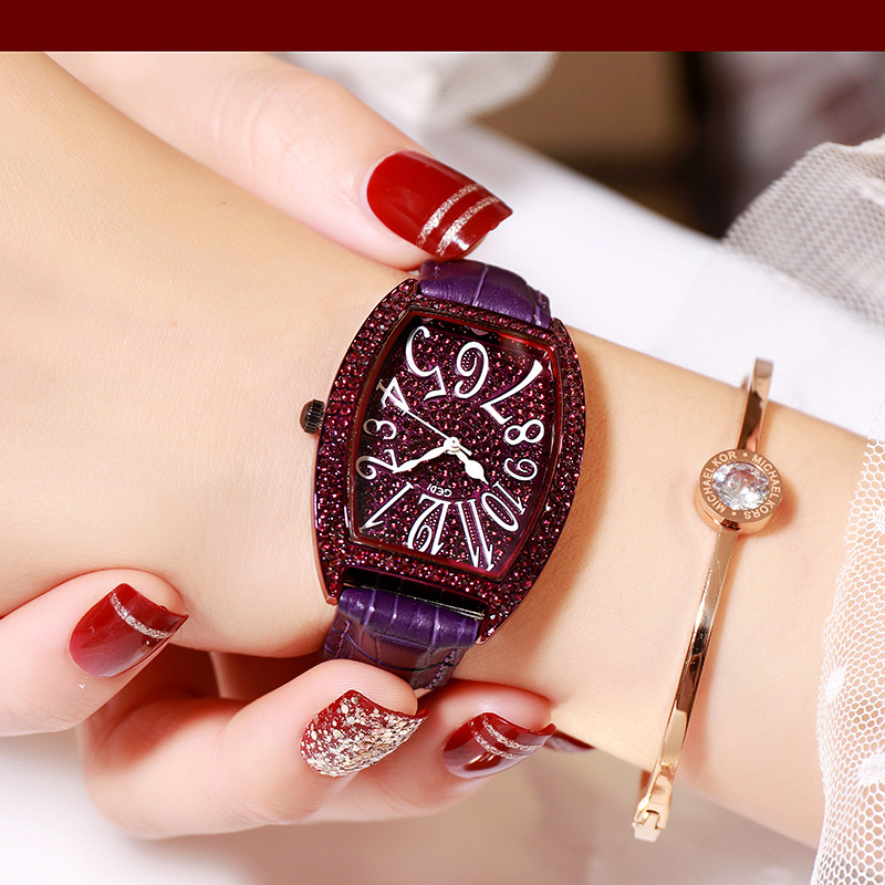 Đồng hồ Gedi 12010P hợp thời trang cho nữ