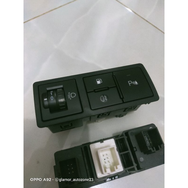 tombol pengatur lampu utama tombol foglamp tombol pembuka tutup bensin dan sensor parkir wuling confero original Harga  150,000 Ringgit*Penghantaran Percuma