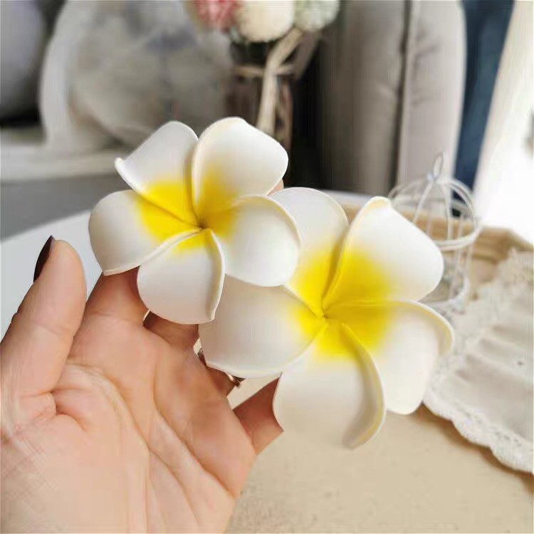 Kẹp tóc hoa đại, hoa sứ kẹp tóc, phụ kiện đi biển chụp ảnh cài tóc