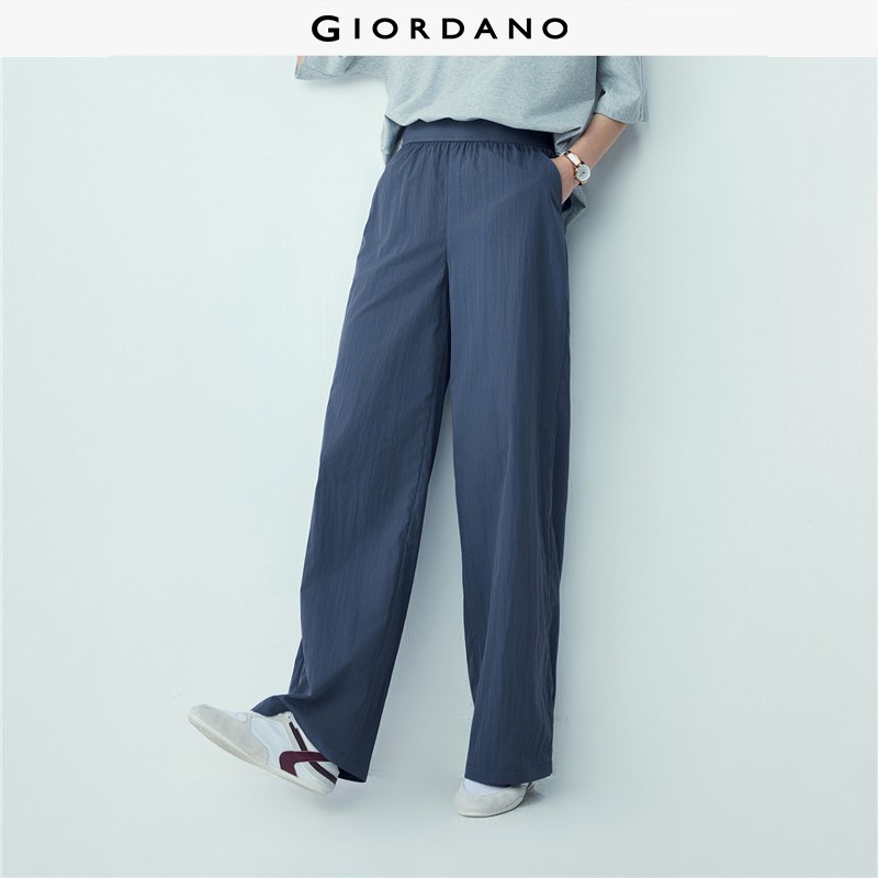 GIORDANO Women Pants Exposed Seam Elastic Waist Pants Solid Color Simple Fashionable Casual Loose Fit Pants 13416342 ราคา 1,599 บาท*ส่งฟรี