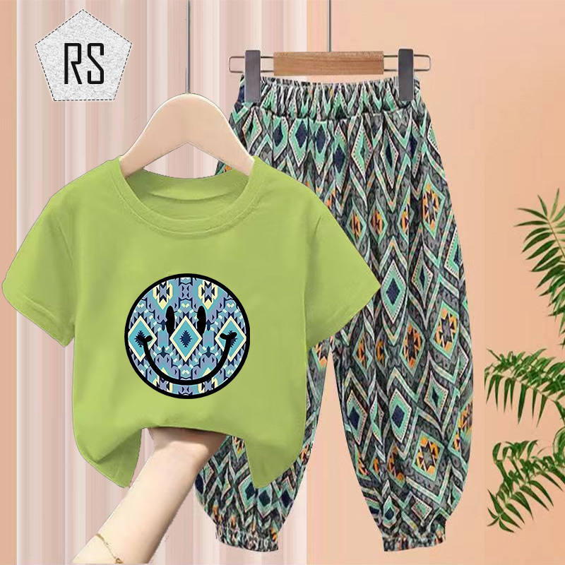 REALSELF ชุดเด็กผู้ชาย เสื้อยืดเด็กผู้ชาย พิมพ์กราฟิกอย่างมีสไตล์ คุณภาพดีไม่มีย้วย ใส่ได้ทั้งเด็กผู้หญิงและชาย24410 ราคา 159 บาท*ส่งฟรี