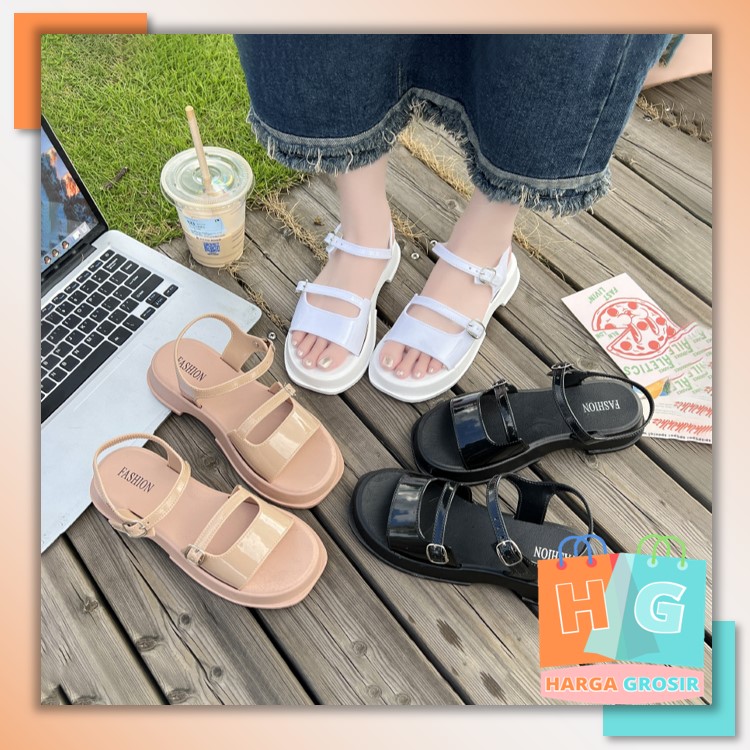 Harga Grosir - Sandal Wedges Wanita / Sandal Wedges Travel Wanita / Sandal Flat Wedges Travel Harga 38,790 rupiah*Gratis Ongkir