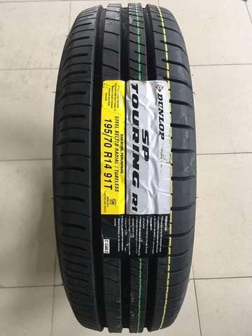 PROMO Dunlop SP Touring R1 Ukuran 195/70 R14 - Ban Mobil Nissan Cedric, Toyota Innova E, Kijang LSX/LGX Harga 670,000 rupiah*Gratis Ongkir