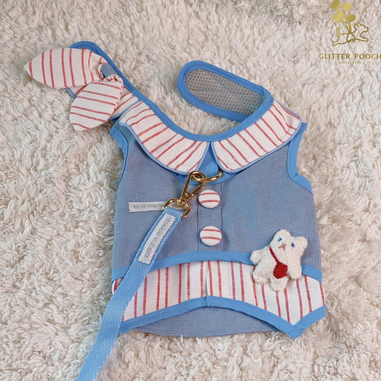 Glitter Pooch Harness ชุดรัดอก สายจูง เสื้อผ้า สุนัข, หมา, แมว, สัตว์เลี้ยง พร้อม สายจูง รุ่น Icy Candy Cane ราคา 950 บาท*ส่งฟรี