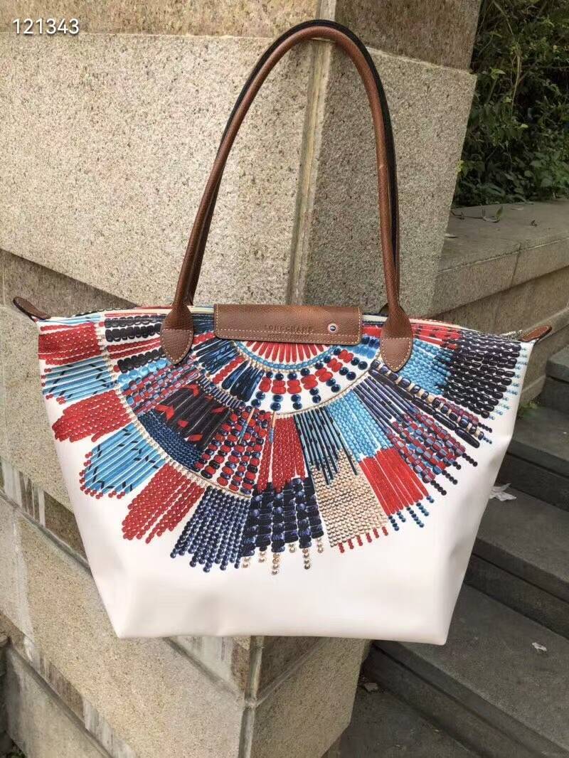 Authentic longchamp Le Pliage Collier Massai Limited Edition Waterproof nylon dumpling bag Shoulder Bags long handle L size L1899655B51 Beige color made in france ราคา 1,320 บาท*ส่งฟรี