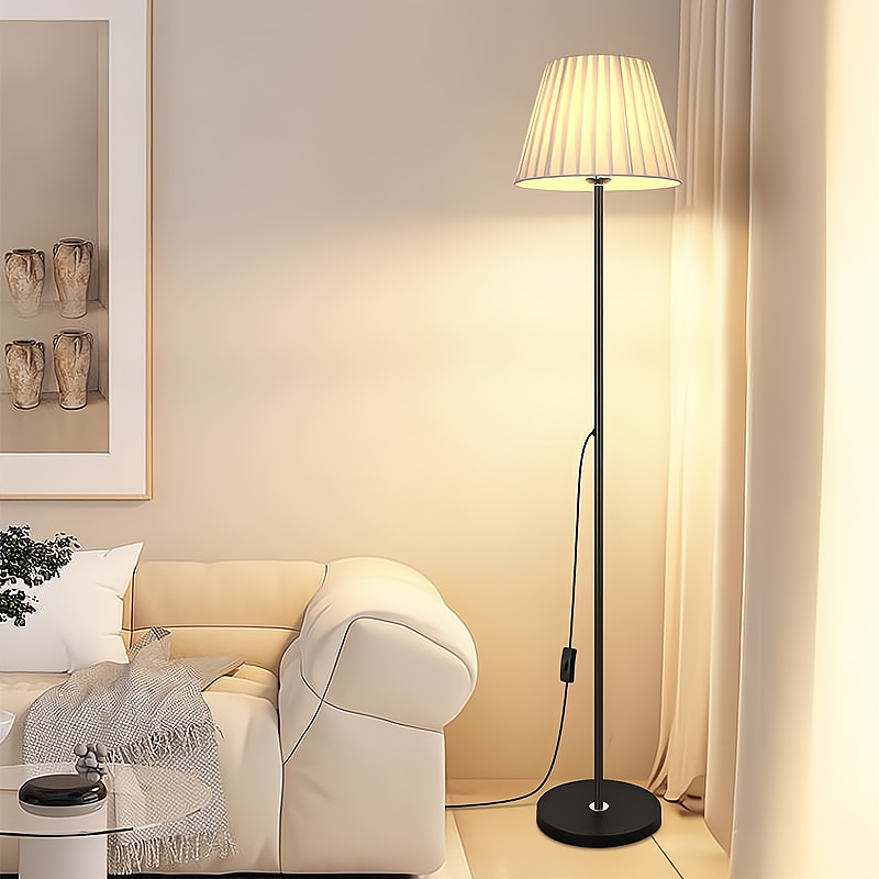 ไฟตั้งพื้น โคมไฟตั้งพื้น โคมไฟ Floor Lamp พร้อมปุ่มสวิตช์ แถมฟรีหลอดไฟ
