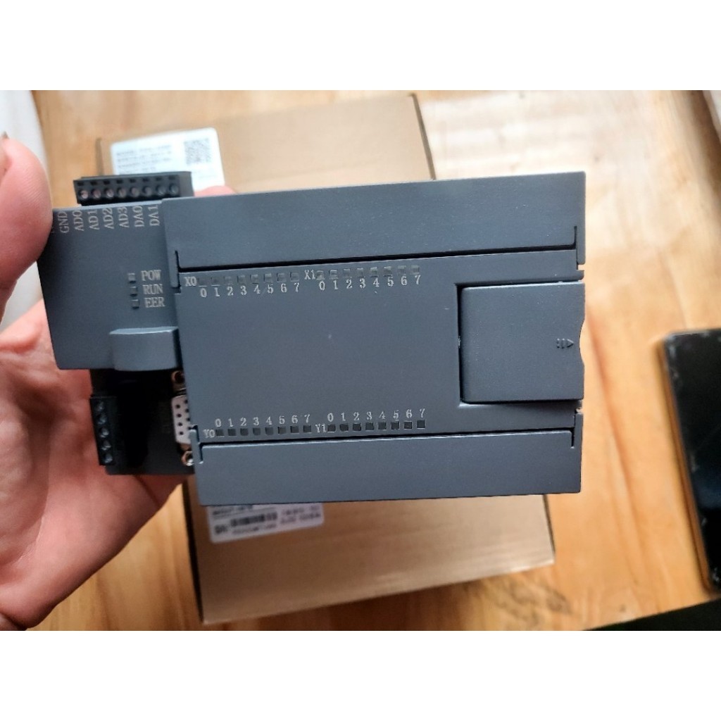Bộ lập trình PLC LK3U FX3U 14 16 20 24 30 32MT 32MR 48 64 MT MR MRT AD2DA phát xung 4/8 TRỤC RTC Modbus RTU RS485 ADPRW. TGT - FX3U-32MR S7