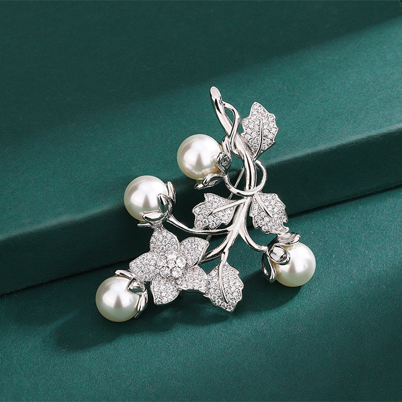 SY Pearl Brooch Custom Wedding Dress Fixed Accessories Corsage Custom Baroque Pearl Butterfly Pin Custom