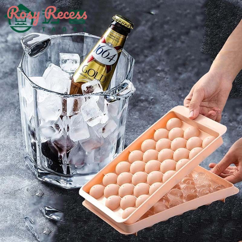 Rosy Recess Ice Hockey Ice Cube Mould Creative Round Frozen Ice Cube Artifact Refrigerator Household Ice Storage Box with Lid Ice Lattice Ice Lattice ราคา 9 บาท*ส่งฟรี