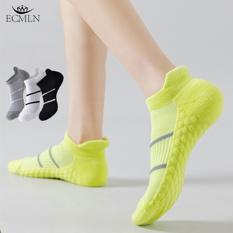 ECMLN ถุงเท้าด้านล่างนุ่มสำหรับผู้ชาย ผ้าขนหนู ด้านล่างระบายอากาศกีฬาผ้าฝ้ายถุงเท้า Wicking ความชื้น ราคา 17 บาท*ส่งฟรี