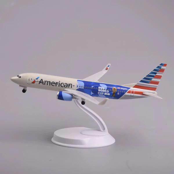 Mô hình máy bay American Airlines Boeing 737 World Cup 2026 20cm