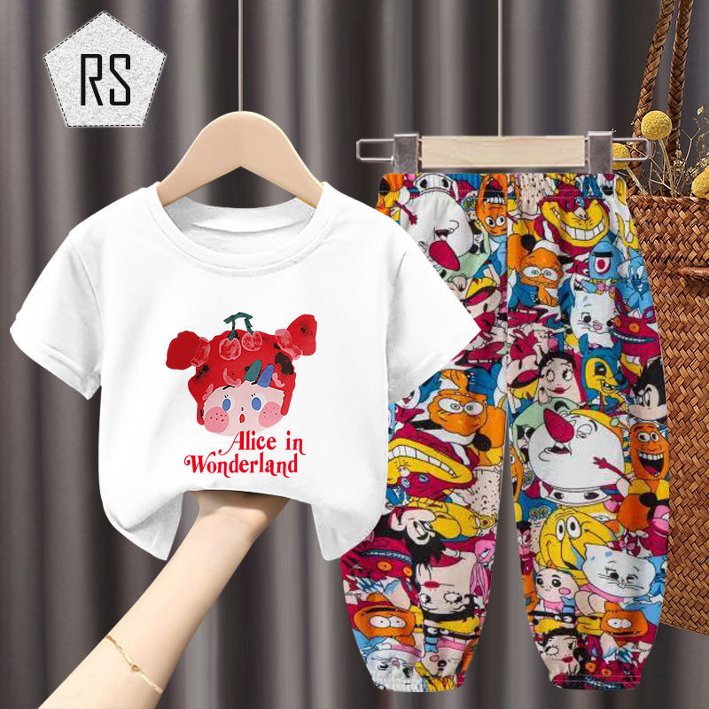 REALSELF ชุดเช็ตเด็กผญ เสื้อผ้าเด็กผญ พิมพ์ลายการ์ตูนสุดน่ารัก ชุดเสื้อแขนสั้นและกางเกงขายาวผ้าฝ้ายระบายอากาศได้ดีสำหรับเด็ก24121 ราคา 168 บาท*ส่งฟรี