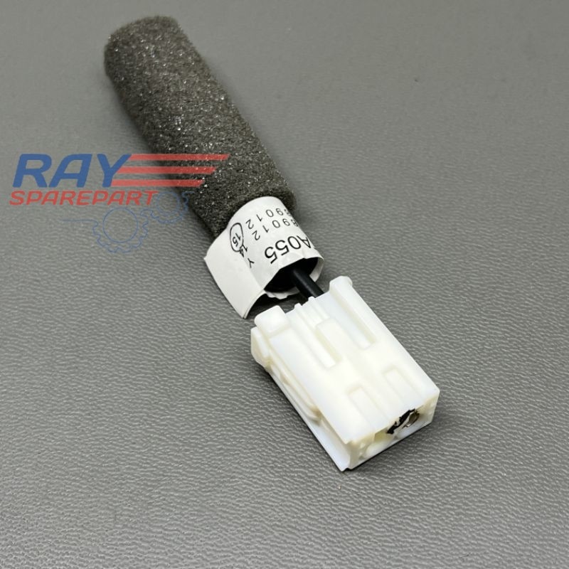 SOKET ANTENA RADIO TAPE HEAD UNIT MOBIL TOYOTA UNIVERSAL ORIGINAL Harga 17,000 rupiah*Gratis Ongkir