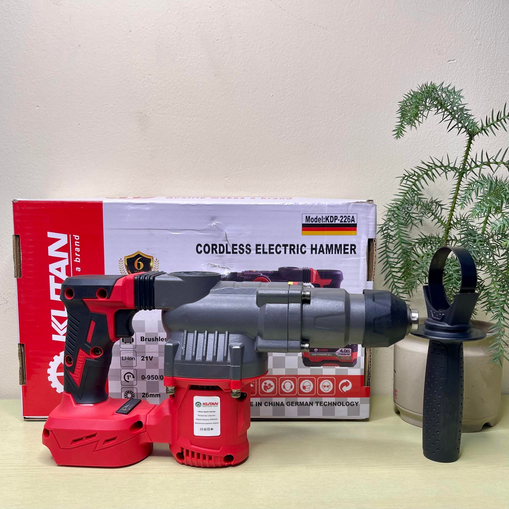 Thân Máy Khoan Đục Bê Tông Kutan KDP-226A, 2 Chức Năng Khoan Đục, Động Cơ Không Chổi Than, Có Giảm Chấn , Chống rυng