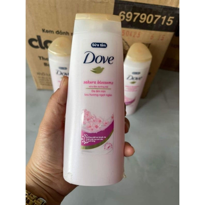 Sữa tắm Dove hương hoa anh đào 70Gr