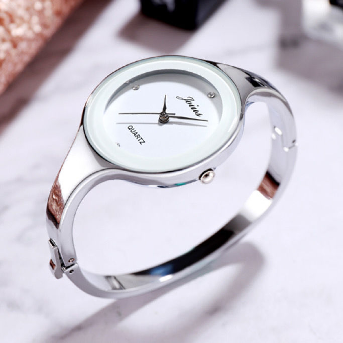 Exquisite Women's Watch Simple Fashion Women's Bangle Watch Cute Rhinestone Student Watch Children's Watch Korean Fashion Fresh