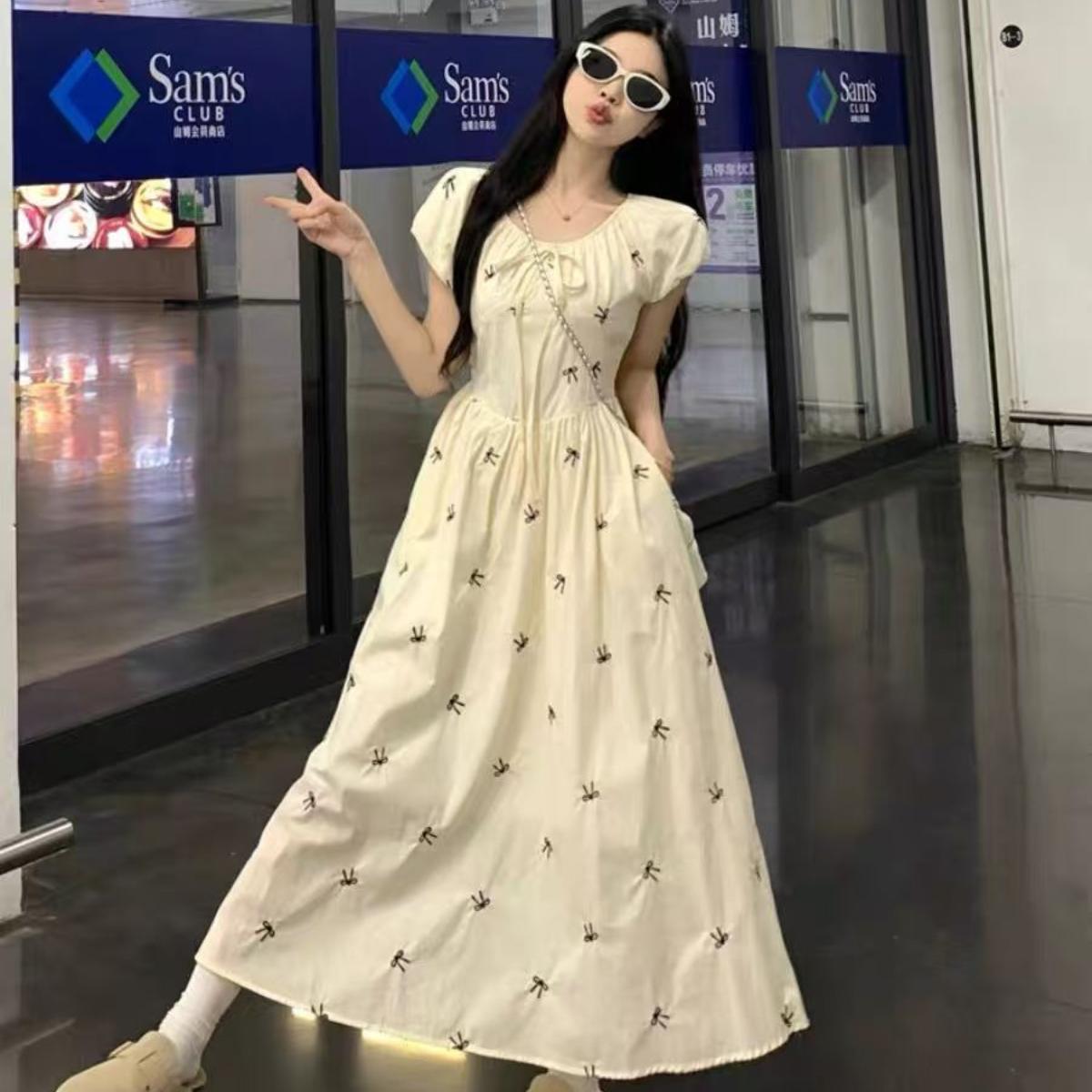 เดรสยาวแขนพัฟลายดอกไม้ช่วงเอว TM551624LYQ ราคา 469 บาท*ส่งฟรี