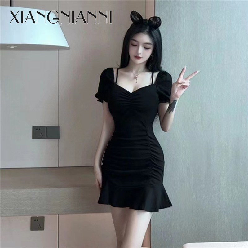 Xiang Nian Ni váy xinh nhẹ nhàng váy dây, váy một vai gợi cảm, váy hông đuôi cá, Quần áo bảo hộ cao cấp