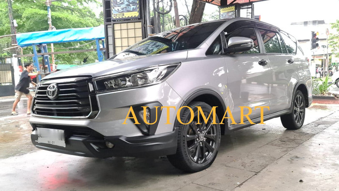 Bodykit Innova Reborn 2021 2022 Model Venturer Harga  1,500,000 Ringgit*Penghantaran Percuma