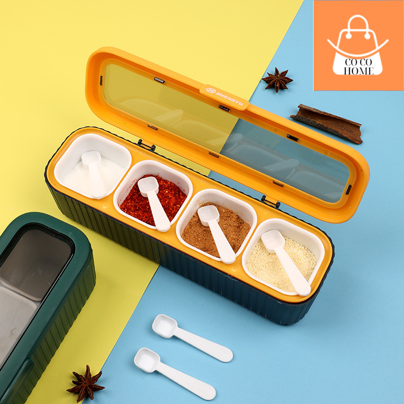 Kệ Gia Vị Nhà Bếp 4 Ngăn, Khay Đựng Gia Vị Nhà Bếp 4 Ngăn Kèm  Muỗng Và Nắp Đậy THông Minh Chống Tràn