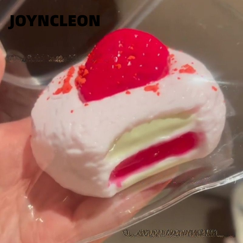 JOYNCLEON Cute Soft Squishy Toy with Happy Face Design, Stress Relief Plaything for Relaxation and Fun ราคา 20 บาท*ส่งฟรี