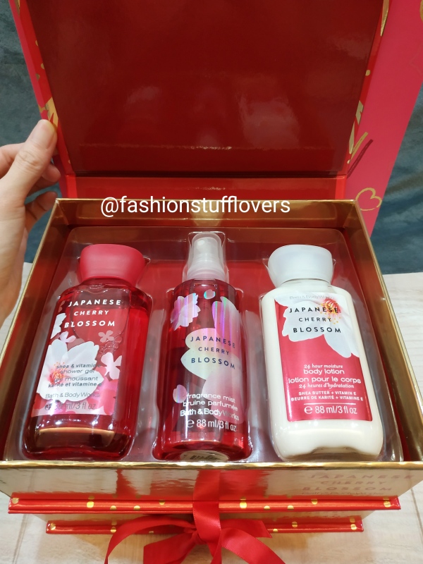 Buy Limited edition Bath & Body Works Japanese Cherry Blossom travel size gift value Set Singapore